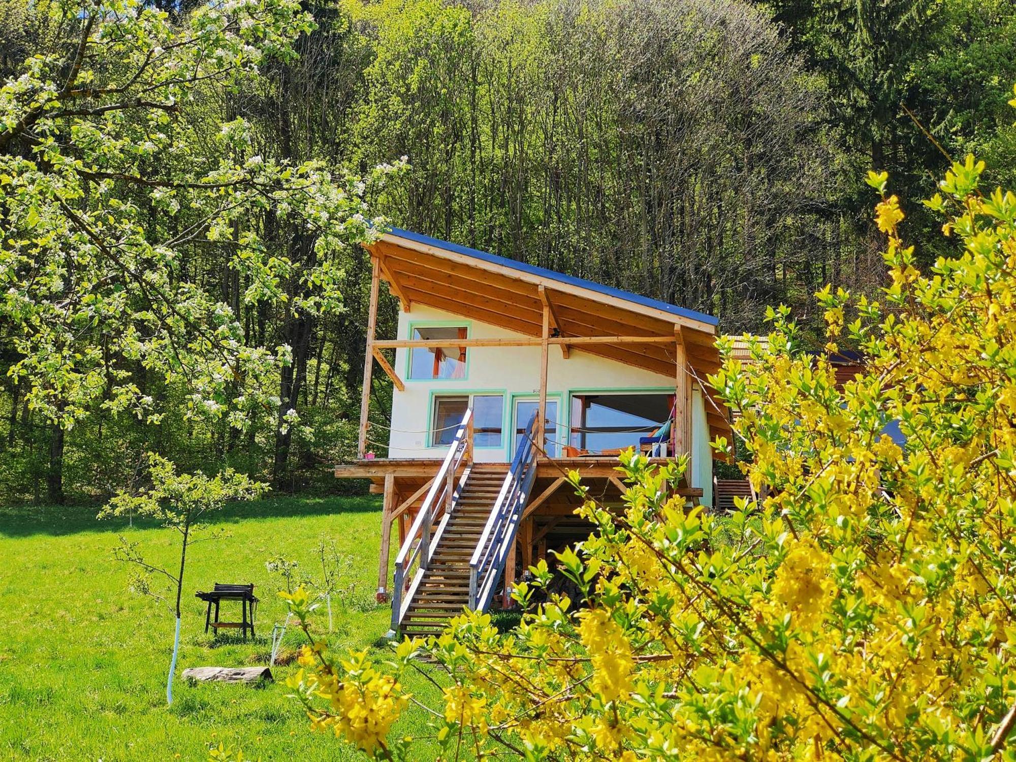 Rainbow Chalet Bran  Ngoại thất bức ảnh